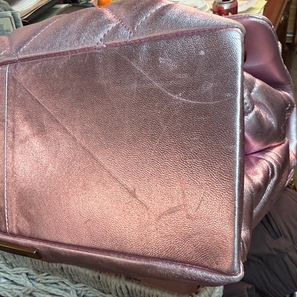 Kurt Geiger Metallic Pink Quilted Shoulder Bag - Picture 5 of 8